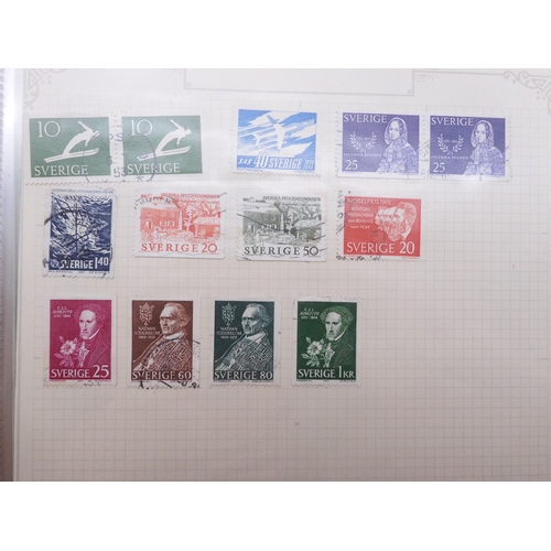 7061 - World collection in two folders from Belgium Congo To Ukraine. Many Hundreds of stamps both Mint and... 