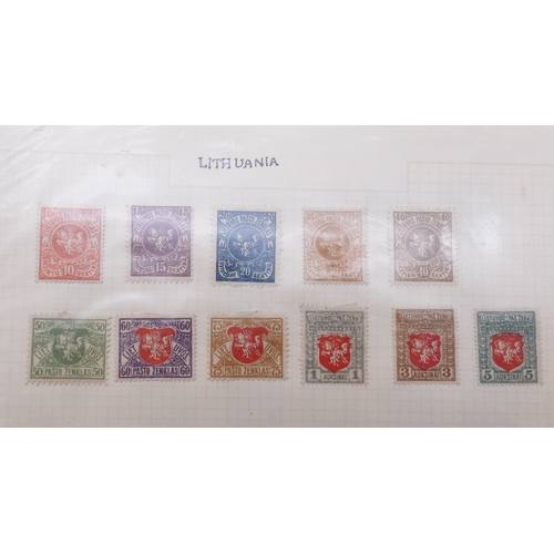 7061 - World collection in two folders from Belgium Congo To Ukraine. Many Hundreds of stamps both Mint and... 