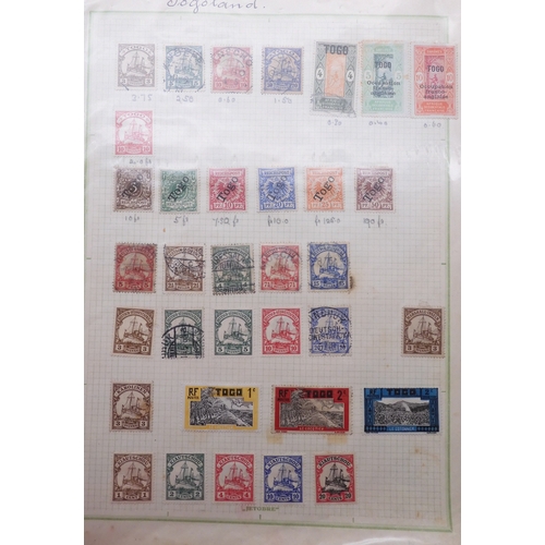 7061 - World collection in two folders from Belgium Congo To Ukraine. Many Hundreds of stamps both Mint and... 