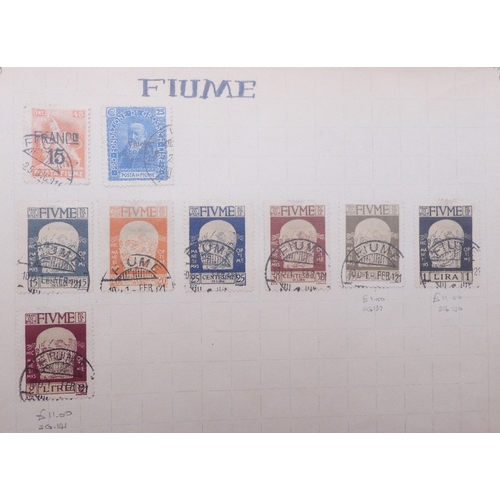 7061 - World collection in two folders from Belgium Congo To Ukraine. Many Hundreds of stamps both Mint and... 