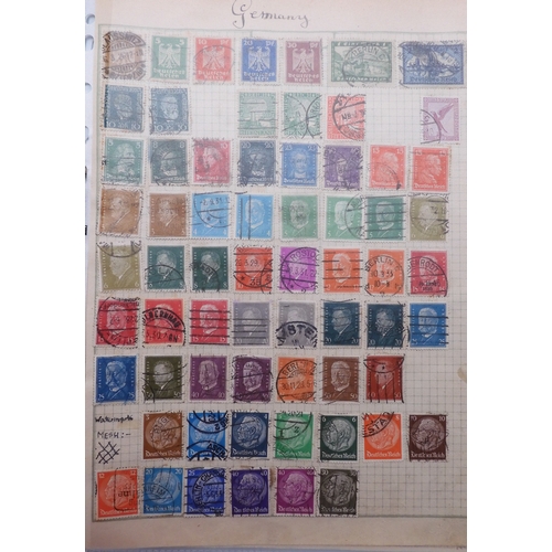 7061 - World collection in two folders from Belgium Congo To Ukraine. Many Hundreds of stamps both Mint and... 