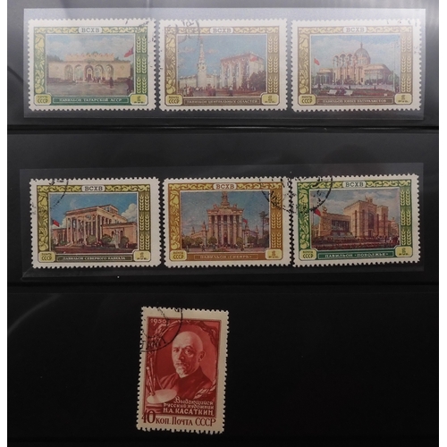 7067 - RussiaCollection in album from 1959-59 Mint U/M or Used, Some Sets both. Inc. Used SG 1627-9, 1675, ... 
