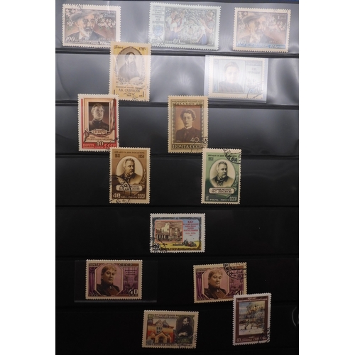 7067 - RussiaCollection in album from 1959-59 Mint U/M or Used, Some Sets both. Inc. Used SG 1627-9, 1675, ... 