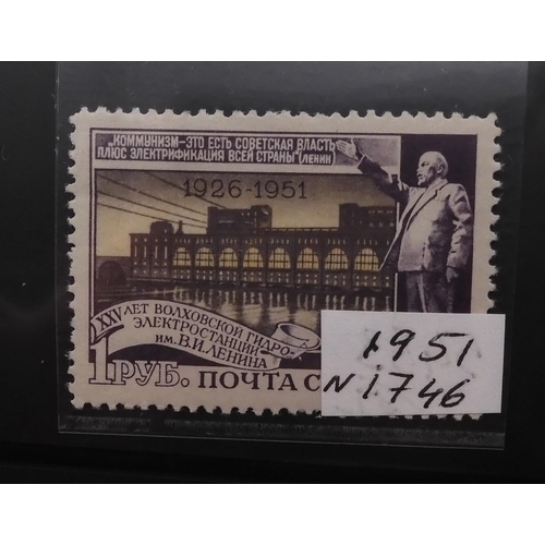 7067 - RussiaCollection in album from 1959-59 Mint U/M or Used, Some Sets both. Inc. Used SG 1627-9, 1675, ... 