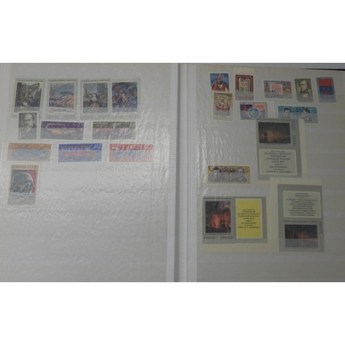 7071 - Commonwealth and Russia Collection in 32 Page Prinz Stockbook. inc Br. Honduras 1962 and 1968 Defins... 