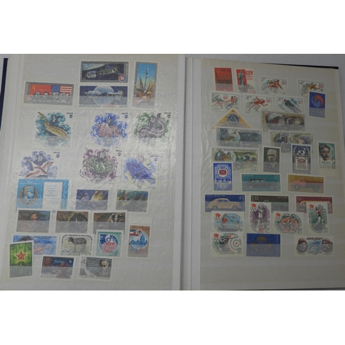 7071 - Commonwealth and Russia Collection in 32 Page Prinz Stockbook. inc Br. Honduras 1962 and 1968 Defins... 