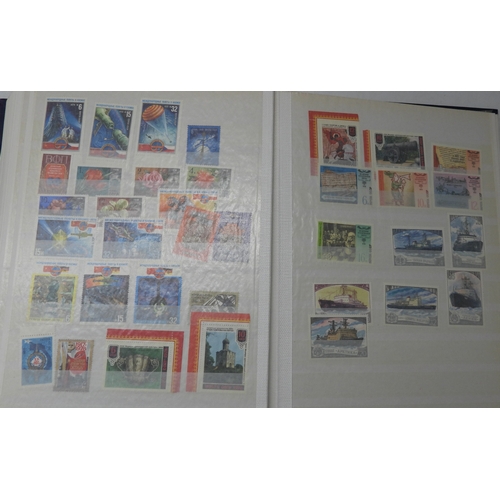7071 - Commonwealth and Russia Collection in 32 Page Prinz Stockbook. inc Br. Honduras 1962 and 1968 Defins... 
