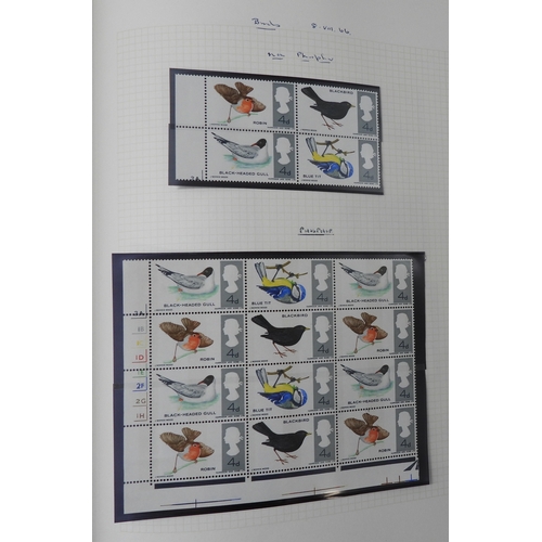 7075 - GB Commems. Collection From 1924 to 1970 in SGSenator Album. All appear UM. (no &pound;1 PUC ) Inc. ... 