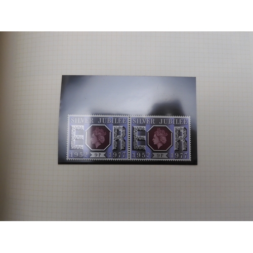 7076 - GB Comes Collection from 1971 to 1990 in two SG AlbumsThe Commemoratives are all unmounted , and are... 
