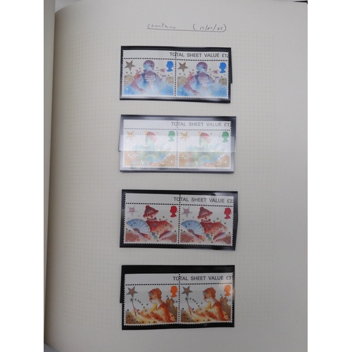 7076 - GB Comes Collection from 1971 to 1990 in two SG AlbumsThe Commemoratives are all unmounted , and are... 