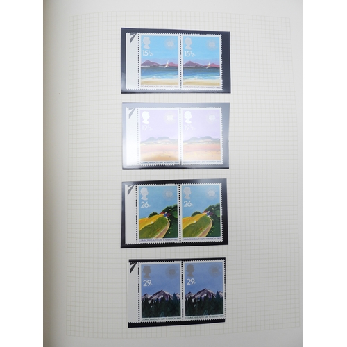 7076 - GB Comes Collection from 1971 to 1990 in two SG AlbumsThe Commemoratives are all unmounted , and are... 