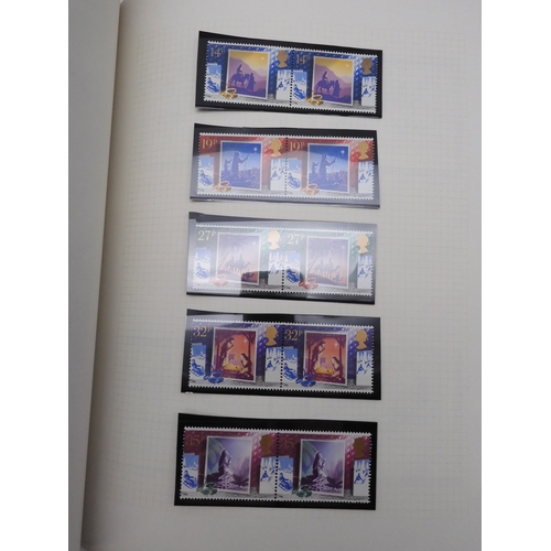 7076 - GB Comes Collection from 1971 to 1990 in two SG AlbumsThe Commemoratives are all unmounted , and are... 