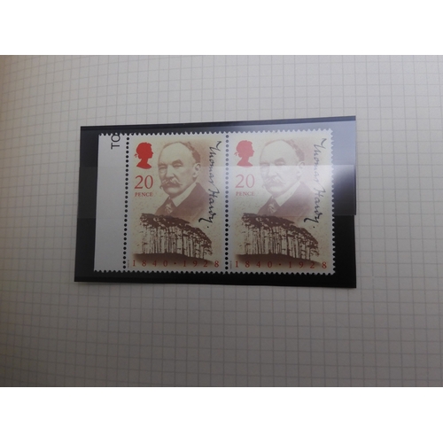 7076 - GB Comes Collection from 1971 to 1990 in two SG AlbumsThe Commemoratives are all unmounted , and are... 