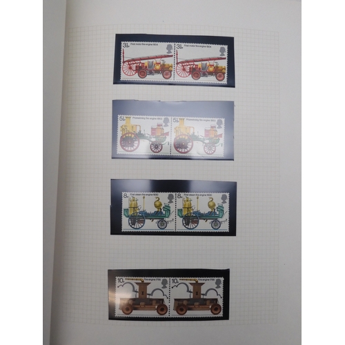 7076 - GB Comes Collection from 1971 to 1990 in two SG AlbumsThe Commemoratives are all unmounted , and are... 