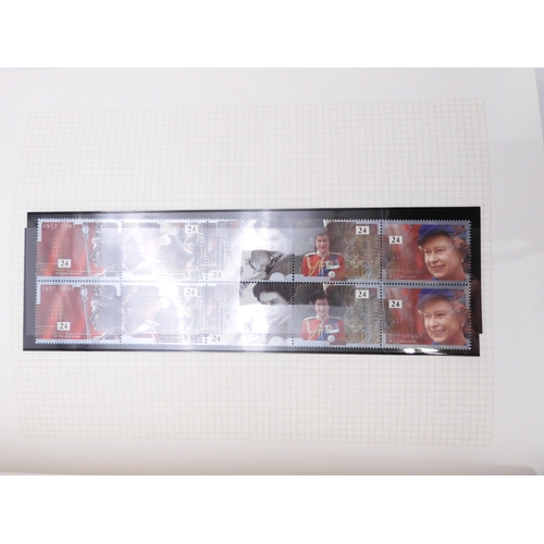 7077 - GB Commems. in Black SG album 1991-2000  Once again all Unmounted Mint and in Pairs, off all Commemo... 