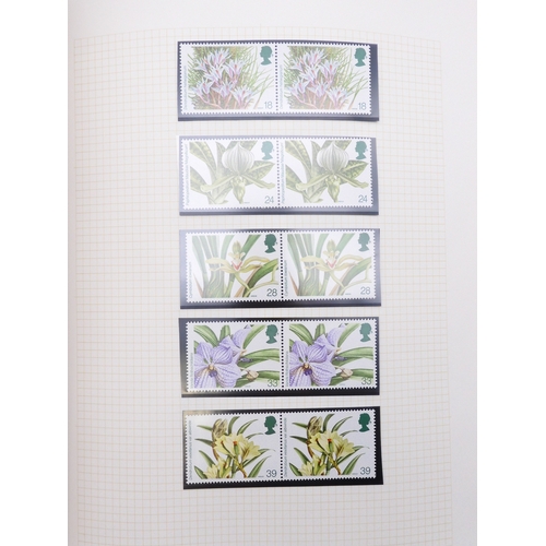 7077 - GB Commems. in Black SG album 1991-2000  Once again all Unmounted Mint and in Pairs, off all Commemo... 