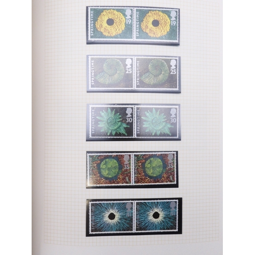 7077 - GB Commems. in Black SG album 1991-2000  Once again all Unmounted Mint and in Pairs, off all Commemo... 