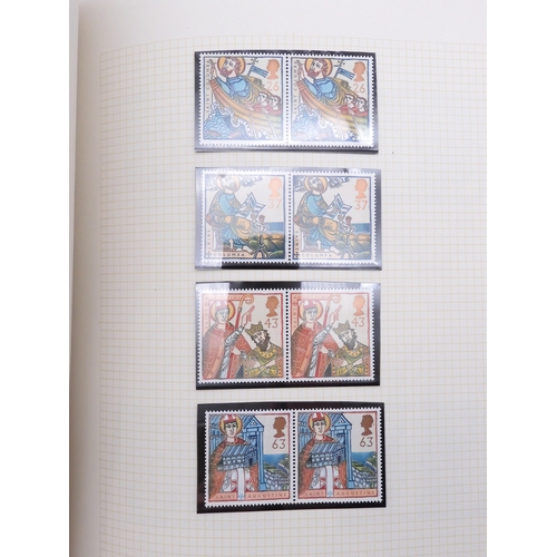 7077 - GB Commems. in Black SG album 1991-2000  Once again all Unmounted Mint and in Pairs, off all Commemo... 