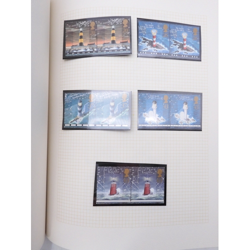 7077 - GB Commems. in Black SG album 1991-2000  Once again all Unmounted Mint and in Pairs, off all Commemo... 