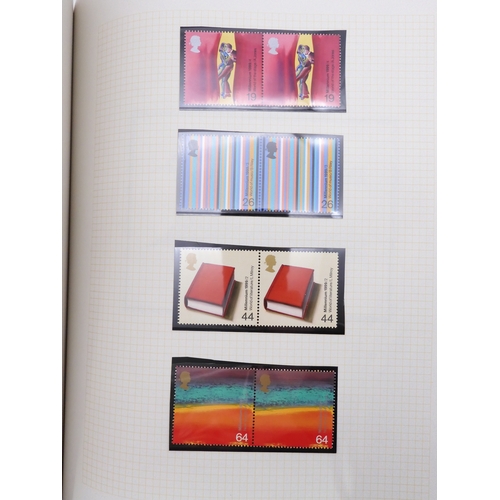 7077 - GB Commems. in Black SG album 1991-2000  Once again all Unmounted Mint and in Pairs, off all Commemo... 