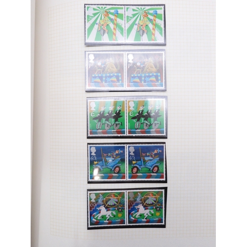7078 - GB Commemorative Collection in Green SG Senator Album From 2001 to 2008. A well filled album with th... 