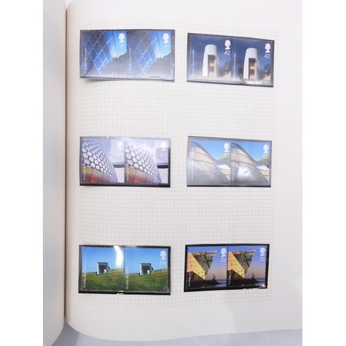 7078 - GB Commemorative Collection in Green SG Senator Album From 2001 to 2008. A well filled album with th... 