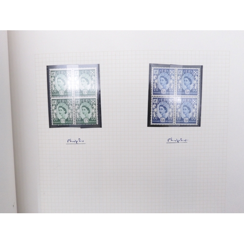7079 - GB Collection of Regional Stamps in green SG album. From start to aprox 2007. Most pre decimal are i... 