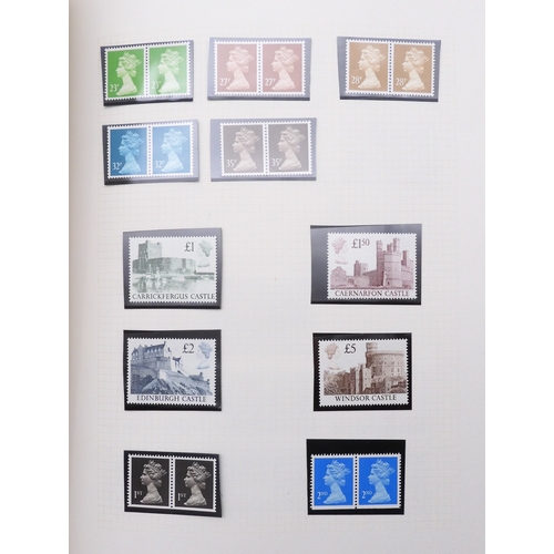 7080 - GB Collection of Decimal Definatives in Green Utile Album. The early Defins are single copies, and a... 