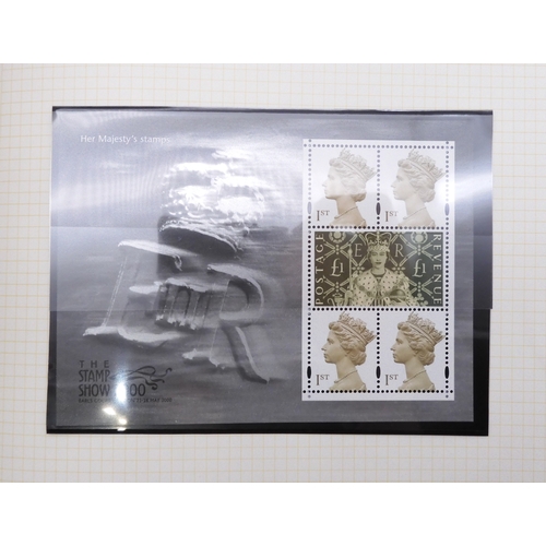 7080 - GB Collection of Decimal Definatives in Green Utile Album. The early Defins are single copies, and a... 