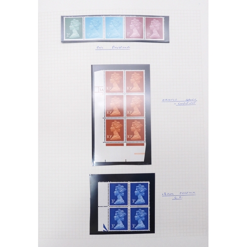7080 - GB Collection of Decimal Definatives in Green Utile Album. The early Defins are single copies, and a... 