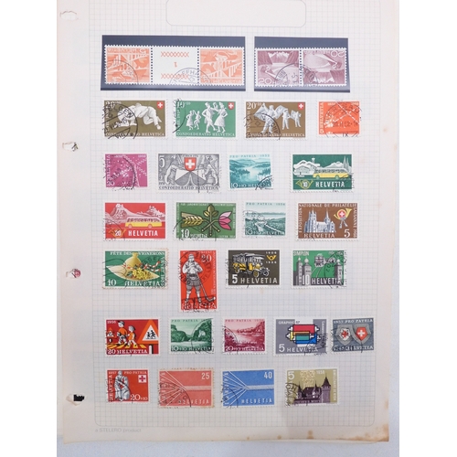 7081 - Switzerland. Collection on leaves of mainly many 100's  used Swis Stamps from 1862 to aprox 1995. in... 
