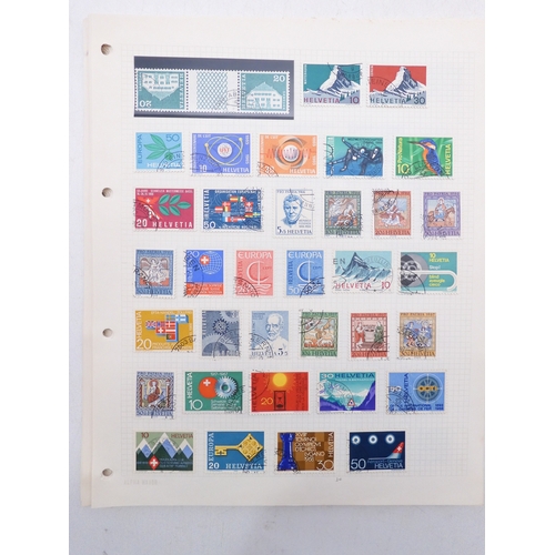 7081 - Switzerland. Collection on leaves of mainly many 100's  used Swis Stamps from 1862 to aprox 1995. in... 