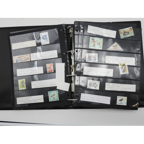 7090 - A collection of thematic stamps in five albums. The worldwide collection presenting Aquatic Ecosyste... 