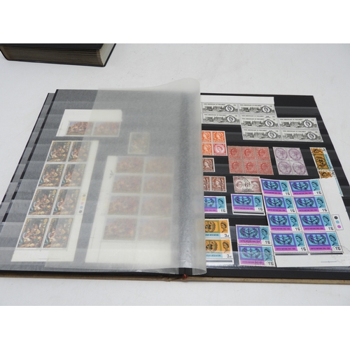 7113 - Great Britain a lot of mostly Elizabeth II unmounted mint stamps in blocks and strips contained in i... 