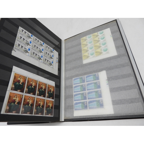 7113 - Great Britain a lot of mostly Elizabeth II unmounted mint stamps in blocks and strips contained in i... 