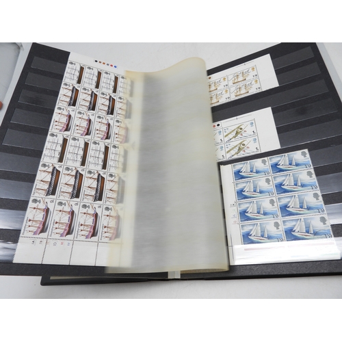 7113 - Great Britain a lot of mostly Elizabeth II unmounted mint stamps in blocks and strips contained in i... 