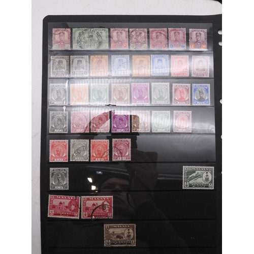7083 - GB small collection of mint and used GB stamps on Hagner Pages plus 3 Presentation packs. Mixed cond... 