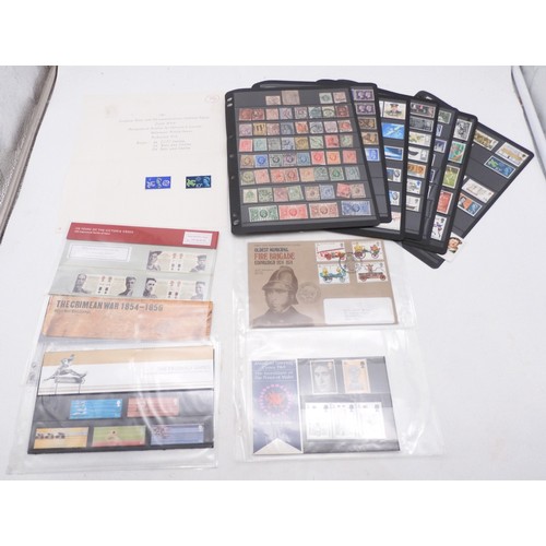7084 - Collection of Malaya and States on Hagner pages. From late Victoria to Japanese Occ. and beyond. Inc... 