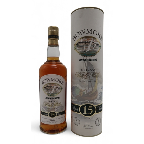 9000 - BOWMORE Mariner Islay Single Malt Scotch Whisky Aged 15 Years 700ml 43% Vol.