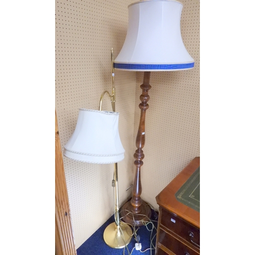 58 - A mixed lot to include 20th century cheval mirror, turned standard lamp, brass based standard lamp, ... 