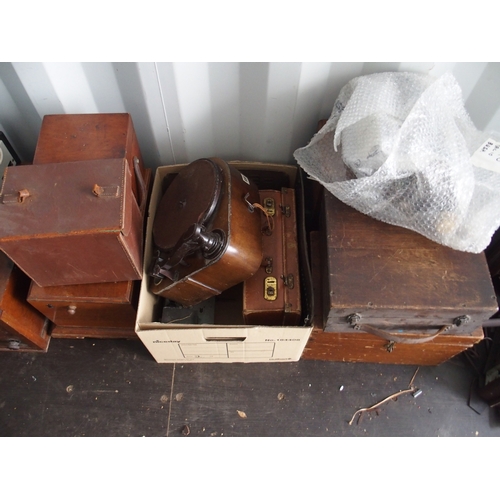 6035 - Two gramophones and electronic test and measurement equipmentPlease note: This lot is sold as seen. ... 
