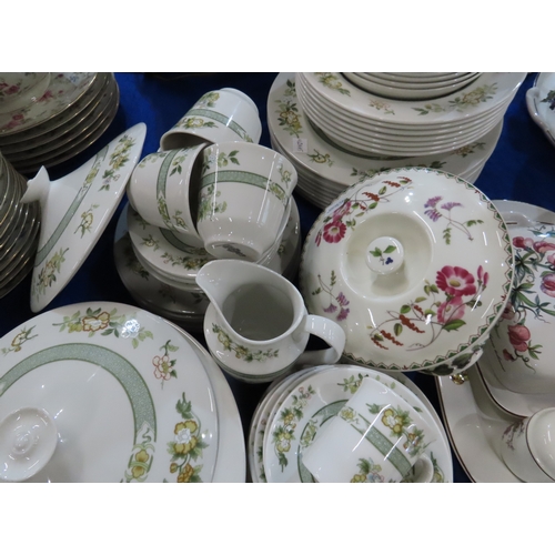 426A - A Villeroy and Boch Botanica dinner service, together with a Royal Doulton Tonkin pattern dinner ser... 