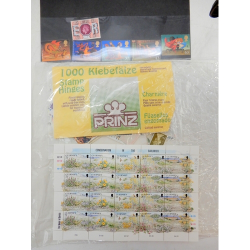 7029 - Collection in Albums, Stockbooks etc including a GB collection , all periocs inc. 1935 Jubilee set m... 