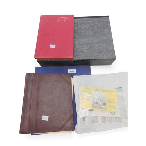 7029 - Collection in Albums, Stockbooks etc including a GB collection , all periocs inc. 1935 Jubilee set m... 