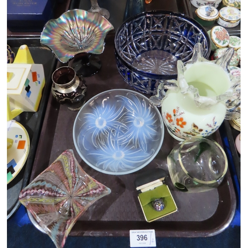 396 - An Etling opalescent dish by Georges Beal, an iridescent vase with fluted rim, a Murano latticinio d... 