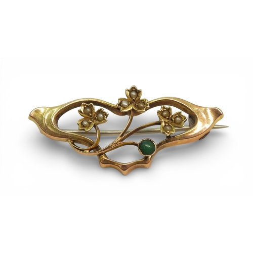 2705 - TWO VINTAGE 9CT BROOCHESthe first example set with a heart shaped amethyst&nbsp; and pearls, dimensi... 