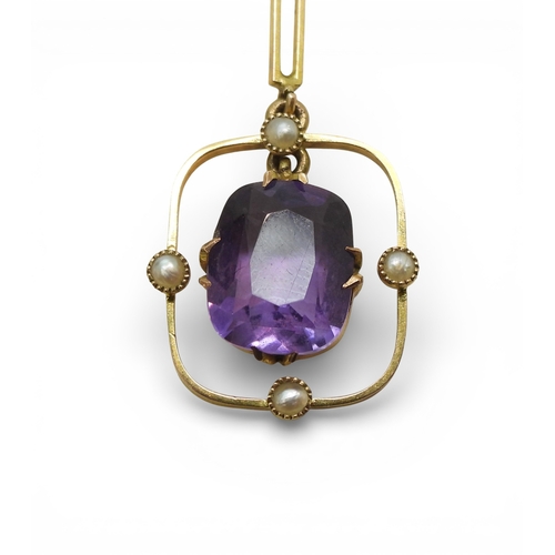2709 - A VINTAGE NECKLACEmade in 9ct gold and set with amethyst and seed pearls. Length of the pendant drop... 