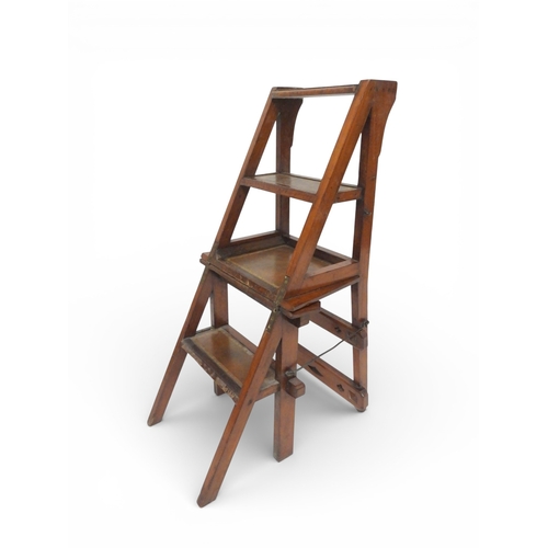 AN EARLY 20TH CENTURY OAK ARTS & CRAFTS METAMORPHIC LIBRARY CHAIR ...