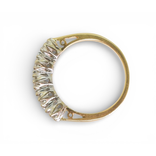 2725 - A FIVE STONE DIAMOND RINGset with estimated approx 0.75cts of brilliant cut diamonds, in multi claw ... 