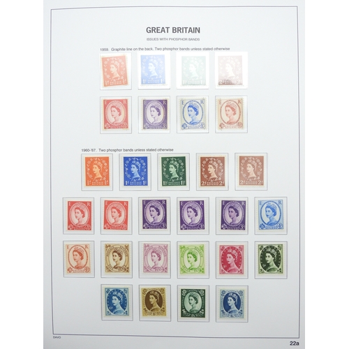 7059 - Great Britain Collection of Unmounted Mint George VI and Pre Decimal Elizabeth II on David sheets in... 